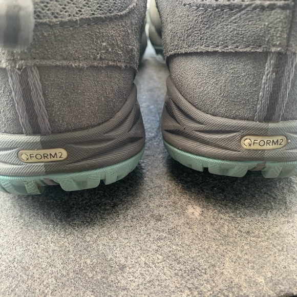 MERRELL  WOMEN’S SHOES - Picture 2 of 4